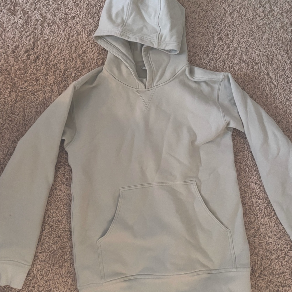 Lululemon Hoodie in a seafoam green, size 6, great condition